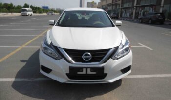 Nissan Altima 2018 White full
