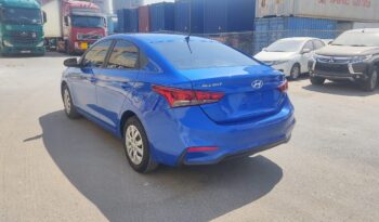 Hyundai Accent 2019 Blue full