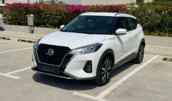NISSAN KICKS WHITE 2022 full
