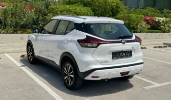 NISSAN KICKS WHITE 2022 full