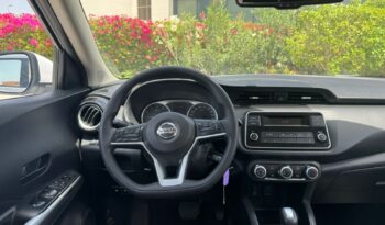 NISSAN KICKS WHITE 2022 full