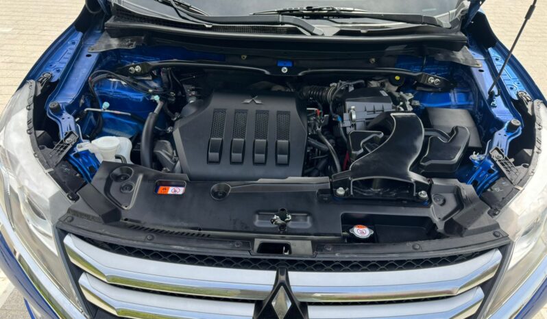 MITSUBISHI ECLIPSE 2020 BLUE full