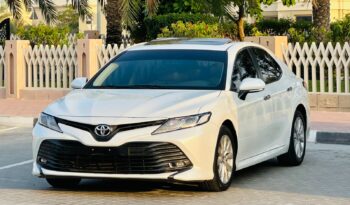 CAMRY WHITE FULL 2019 full