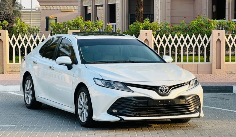 CAMRY WHITE FULL 2019 full