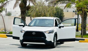 COROLLA CROSS WHITE 2022 full