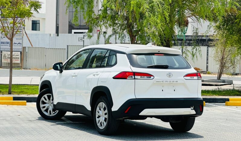 COROLLA CROSS WHITE 2022 full
