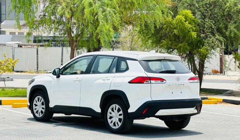 COROLLA CROSS WHITE 2022 full